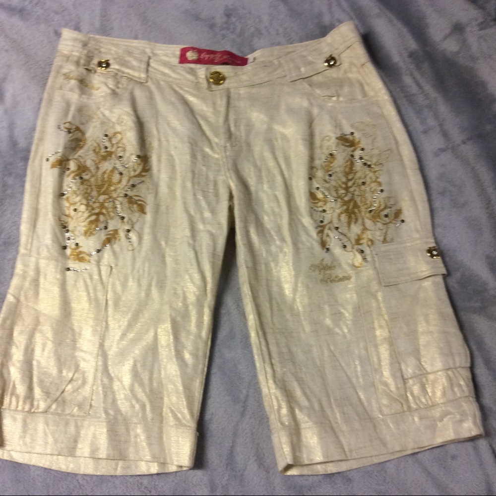 Apple Bottoms Cream Metallic Embroidered Bermuda Shorts